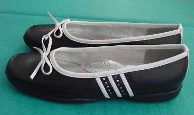 agape-blackwhitebowballetflats.jpg